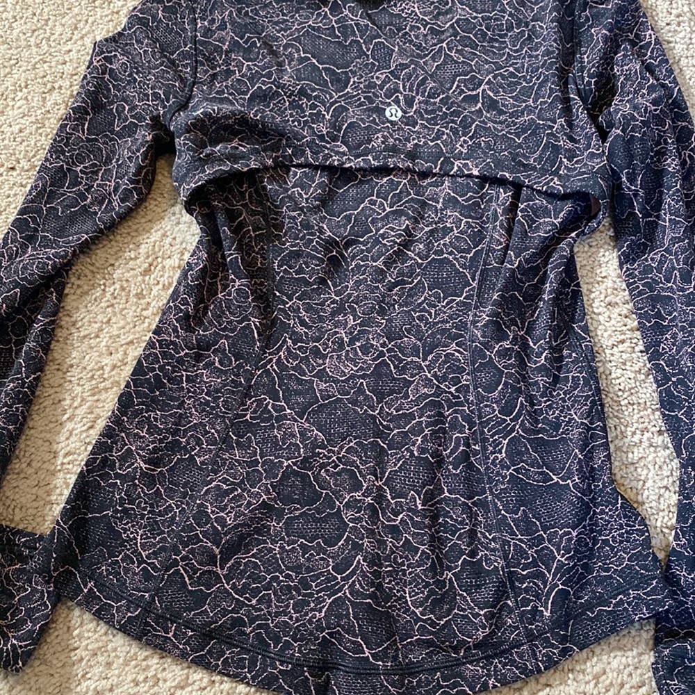 Lululemon define hooded zip up jacket size 6